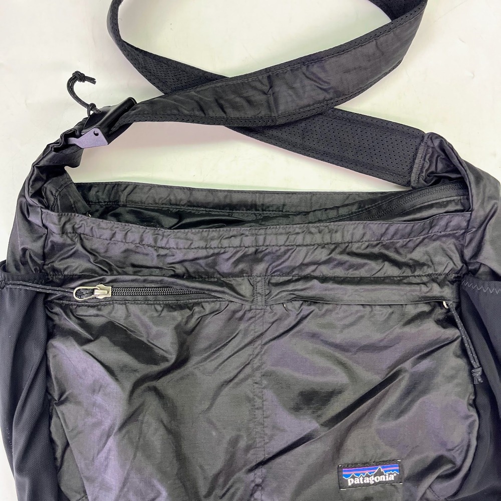 Patagonia Lightweight Nylon Messenger Shoulder Travel Bag 48812 14" - Picture 3 of 16